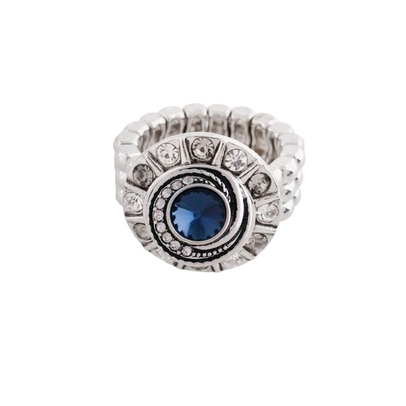 Snap Charm Stretch Ring with 3 Mini Snap Charms - Picture 2 of 7